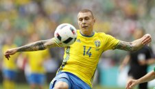 Изненада! Юнайтед обявява Линдельоф през следващата седмица