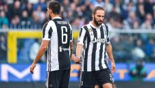 Юве посочва вратата на Игуаин и Кедира