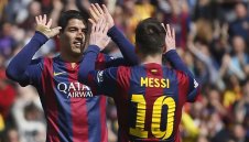 Барса смачка "пчеличките" и измести Реал от върха