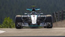 Розберг даде най-добро време на първата тренировка 