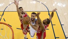 Стеф Къри се събуди и Голдън Стейт отнесе Хюстън