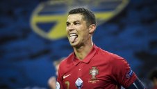 Имунолог критикува Кристиано Роналдо: Трябва да избягваме точно неговото поведение