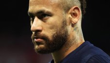 Неймар е аут от ПСЖ