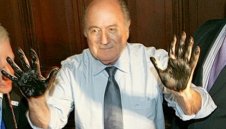 Разстройство вкара Блатер в болница