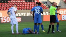 Звезда на Левски отлита за Абу Даби веднага след дербито със Славия