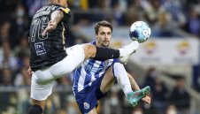 "Драконите" клекнаха пред Арсенал за халф