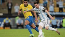 Аржентина и Бразилия играят пред фенове?