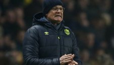 "Канарчетата" пускат Раниери за Италия