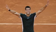 Карлос Алкарас мачка в Мадрид