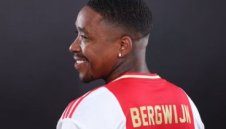 Аякс обяви Стивън Бергвайн