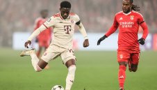 Байерн или Реал? Фонзи резнал Барса и Юнайтед