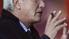 Липи: Испанците също шмекеруват