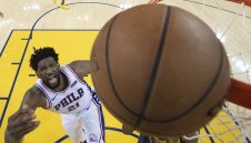 Филаделфия спря серията на Голдън Стейт