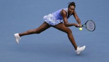 Винъс отпадна от Рим след драма