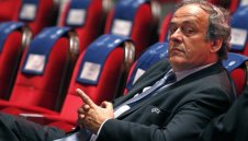 Платини обжалва отстраняването си