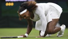 Контузия елиминира Серина на Уимбълдън