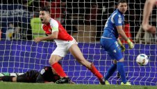 Монако размаза Ница с лекота