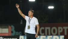 Левски страда като гост на бивши треньори