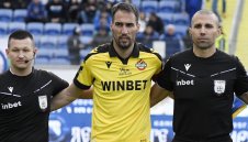 Бултрасите скочиха на шефовете на Ботев заради Попето