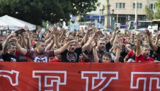 Феновете на ЦСКА-София: Идва дерби със сините приятелки, нека ги приключим!