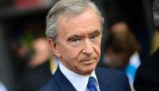 Милан отново си сменя собствеността, на път е да попадне в ръцете на френски милиардер