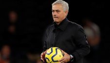 Моуриньо готви изненадващ трансфер в Тотнъм