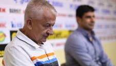 Сериозни проблеми за Локомотив Пловдив