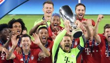 Щеше да измества Нойер? Нюбел напуска Байерн