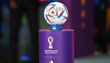 Мачовете по телевизията днес, 4 декември