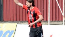 Само в Gol.bg: Капитанът на Локо София преговаря с Левски