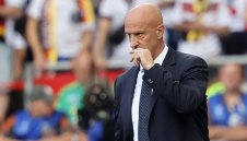 Двойни стандарти в полза на Германия! Роси скочи на съдиите 