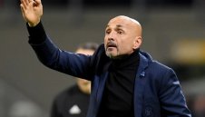 Тифозите на Интер полудяха: Искат оставката на Спалети