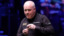 Джон Хигинс не сбърка на старта на световното по снукър