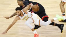 Стеф Къри се завърна с 23 точки, но Голдън Стейт пак загуби