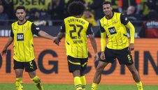 Дортмунд се спаси от 0:2 срещу слабак у дома