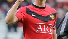 Гари Невил към Капело: Спри с експериментите!