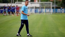 Генчев стопира милионен трансфер на Левски