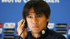 Селекционерът на Южна Корея се извини на сънародниците си