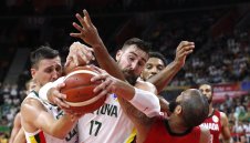 Литва срази Канада на световното, Гърция със загуба