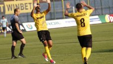 Неделев съсипа Дунав с хеттрик