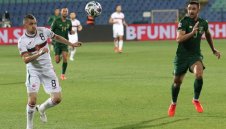 Младо светило оперира Неделев в Грузия