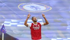 От Арсенал излизат с оферта за Оба до дни