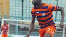 ОФИЦИАЛНО: Нигериец ще води атаката на Левски