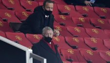 Той се завръща! Сър Алекс поема кормилото в Манчестър Юнайтед