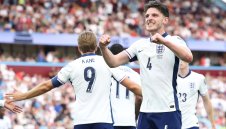 Англия с икономична победа над Андора