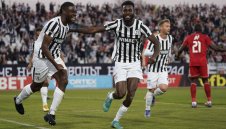 Титла? Локо Пловдив писа двойка на ЦСКА