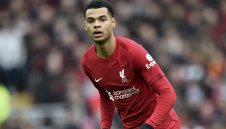 Куман защити Коди Гакпо: Ливърпул е зле 