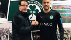 Ники Михайлов дебютира като резерва за Омония