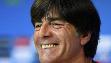 Германия първа стига до 100 мача на световно