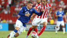 Eвертън най-после спечели с дузпи в Азия